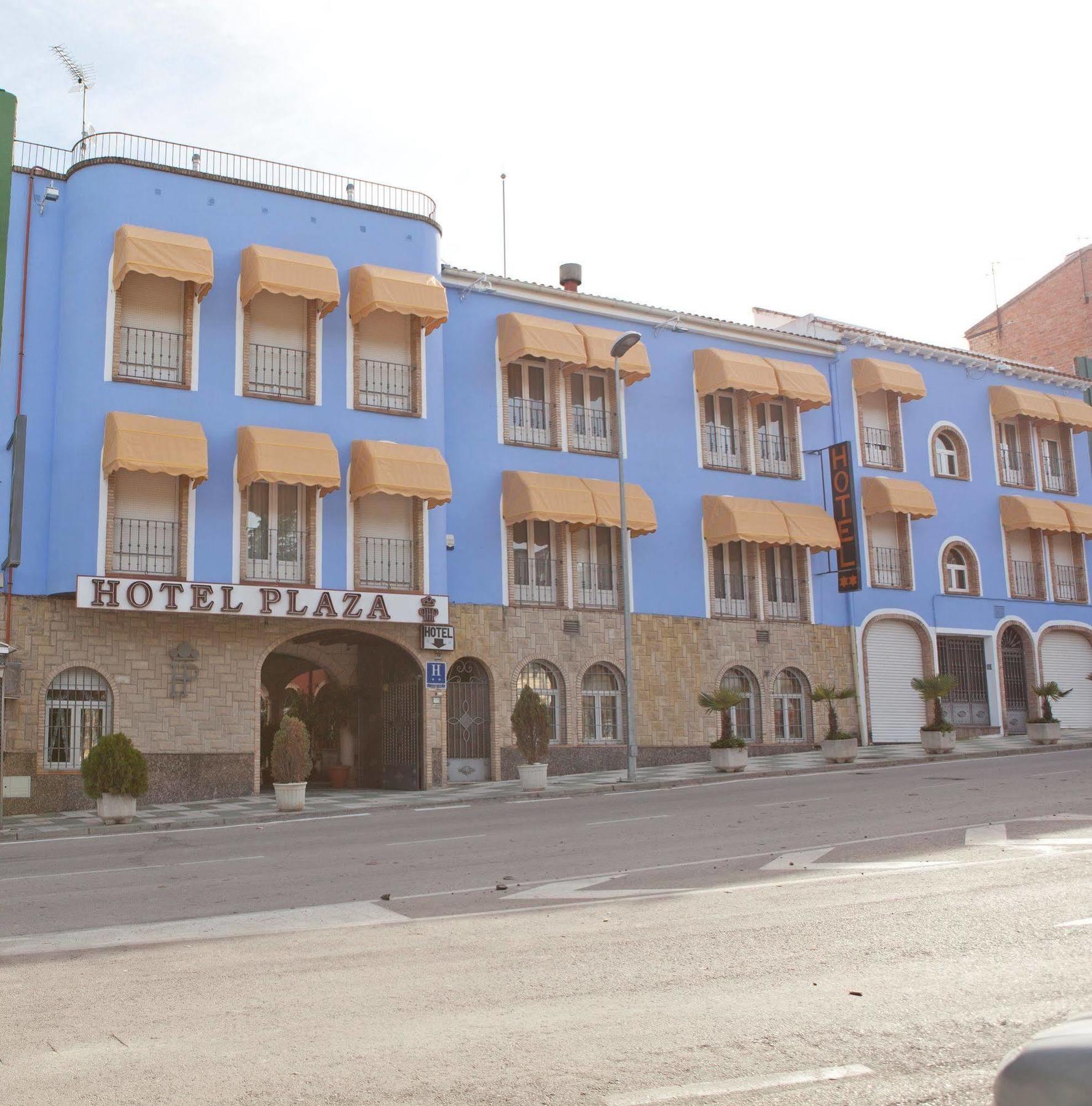 Hotel Plaza Manjón Villanueva Del Arzobispo Exterior foto